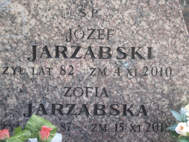 Zofia Jarząbska 1931 Suwałki - Grobonet - Wyszukiwarka osób pochowanych