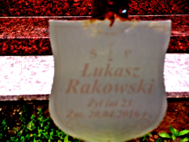 Łukasz Rakowski 1993 Suwałki - Grobonet - Wyszukiwarka osób pochowanych