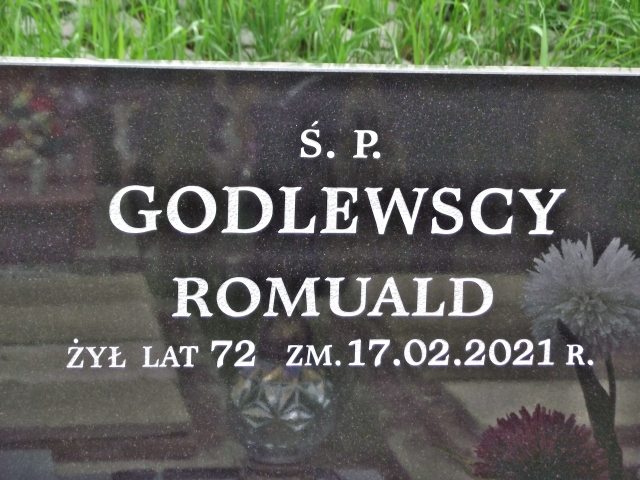 Romuald Godlewski 1948 Suwałki - Grobonet - Wyszukiwarka osób pochowanych