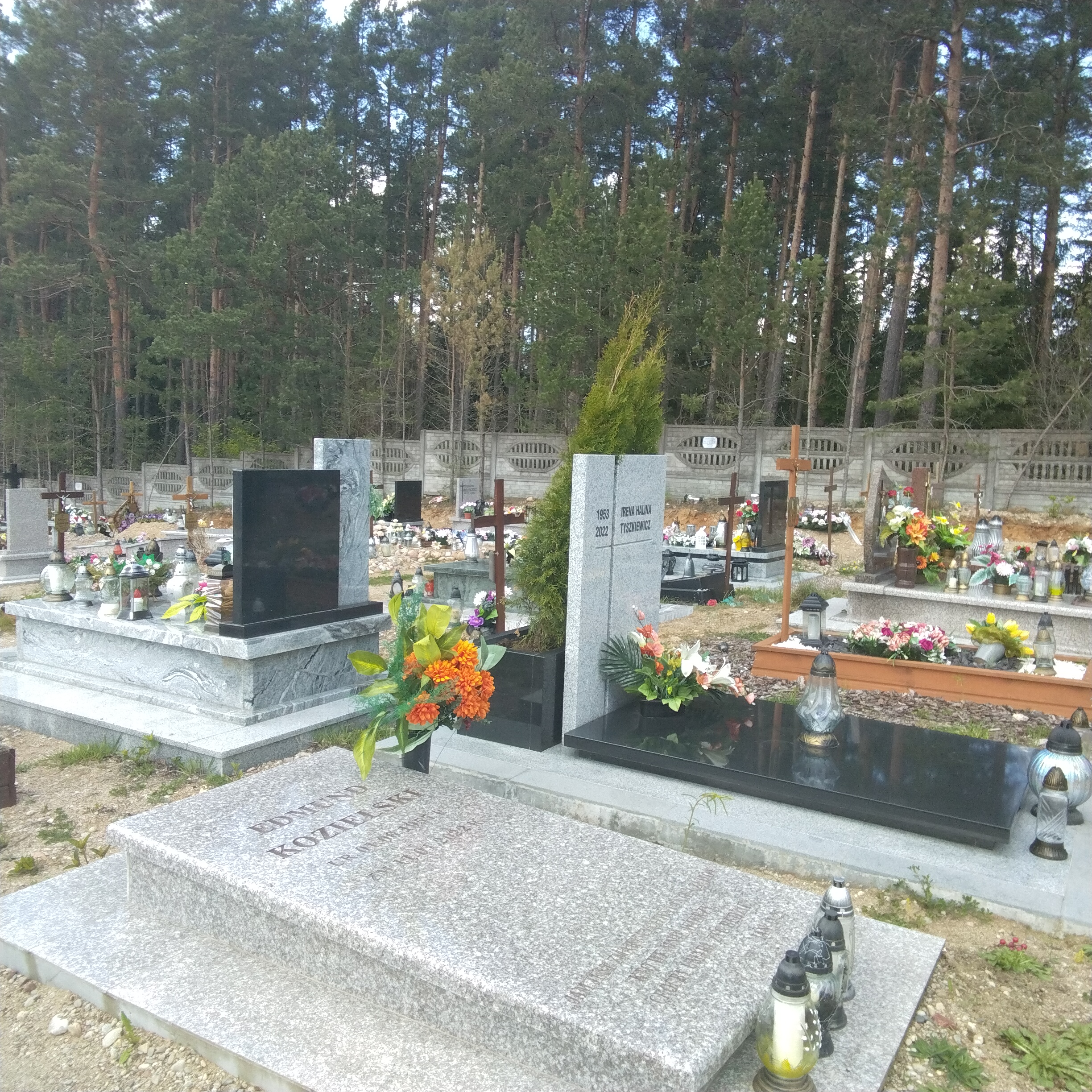 Grób Edmund Kozielski